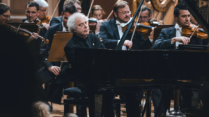 Český spolek pro komorní hudbu. András Schiff